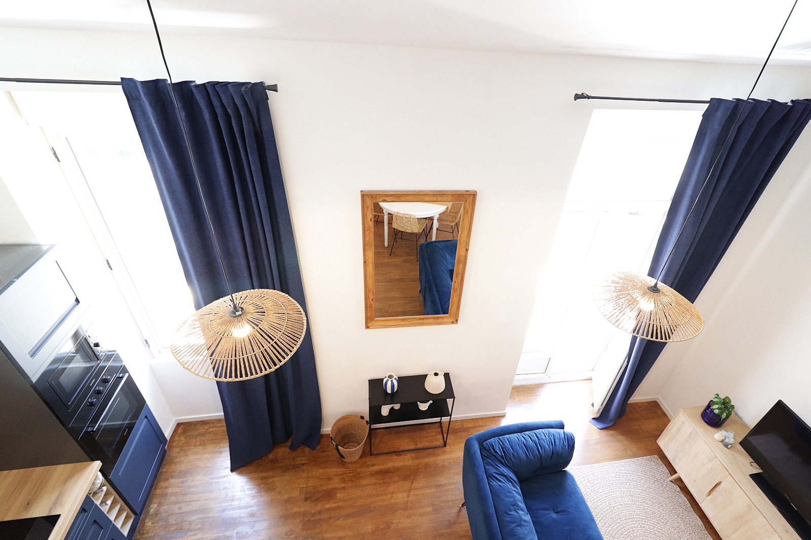 DUPLEX