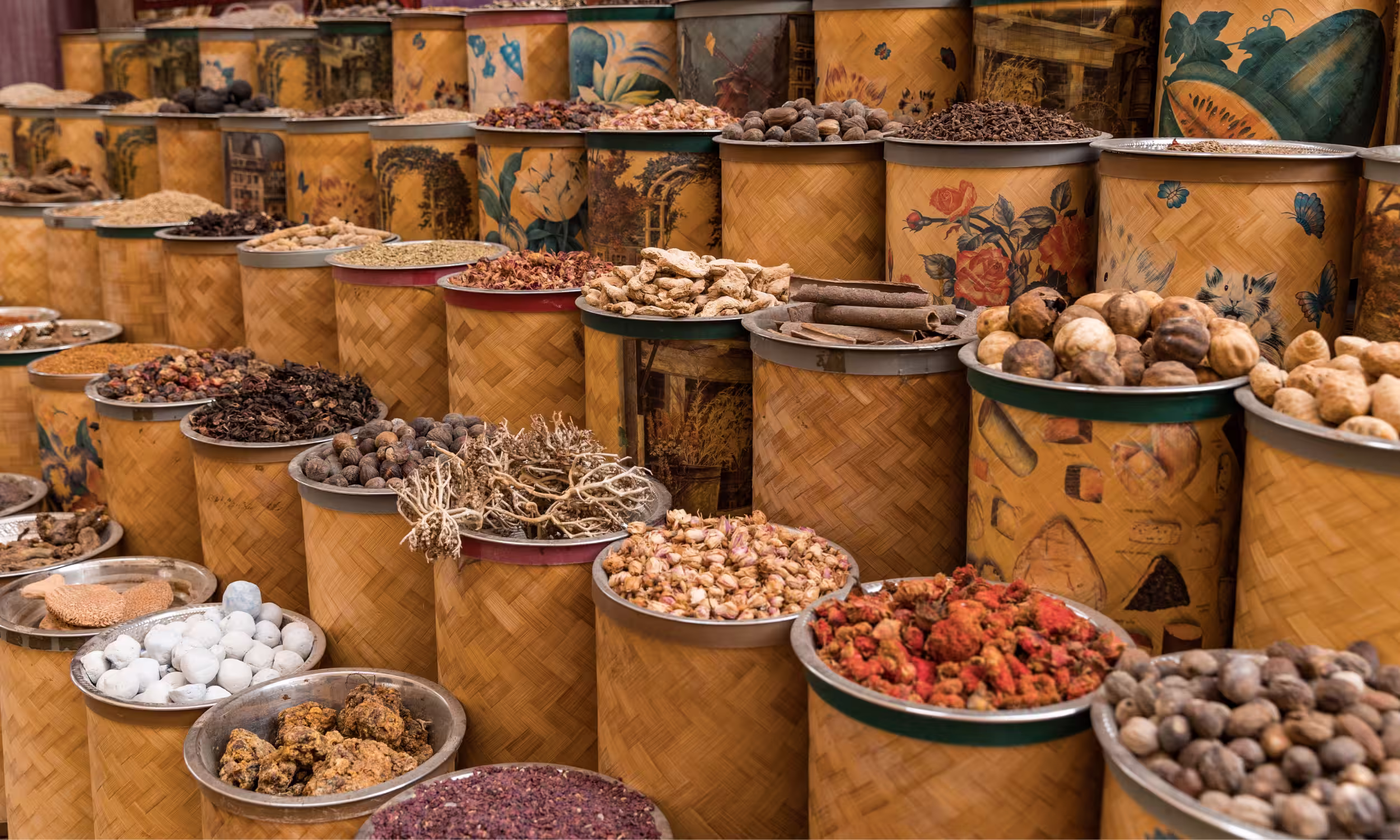 Dubai Spice Souk with vibrant colors, authentic Arabian tradition.