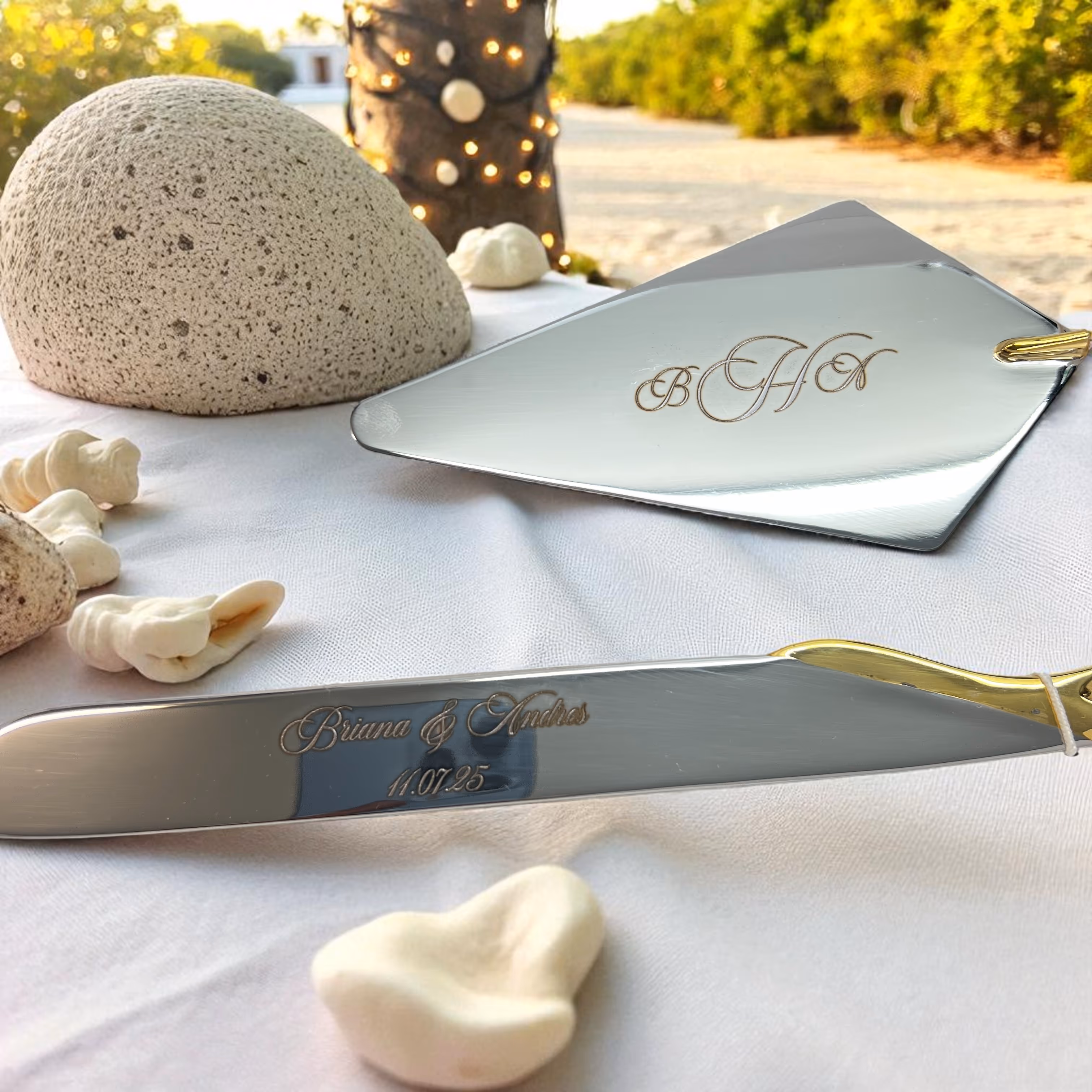 Laser Engraved wedding cake serving set Miami Fort Lauderdale