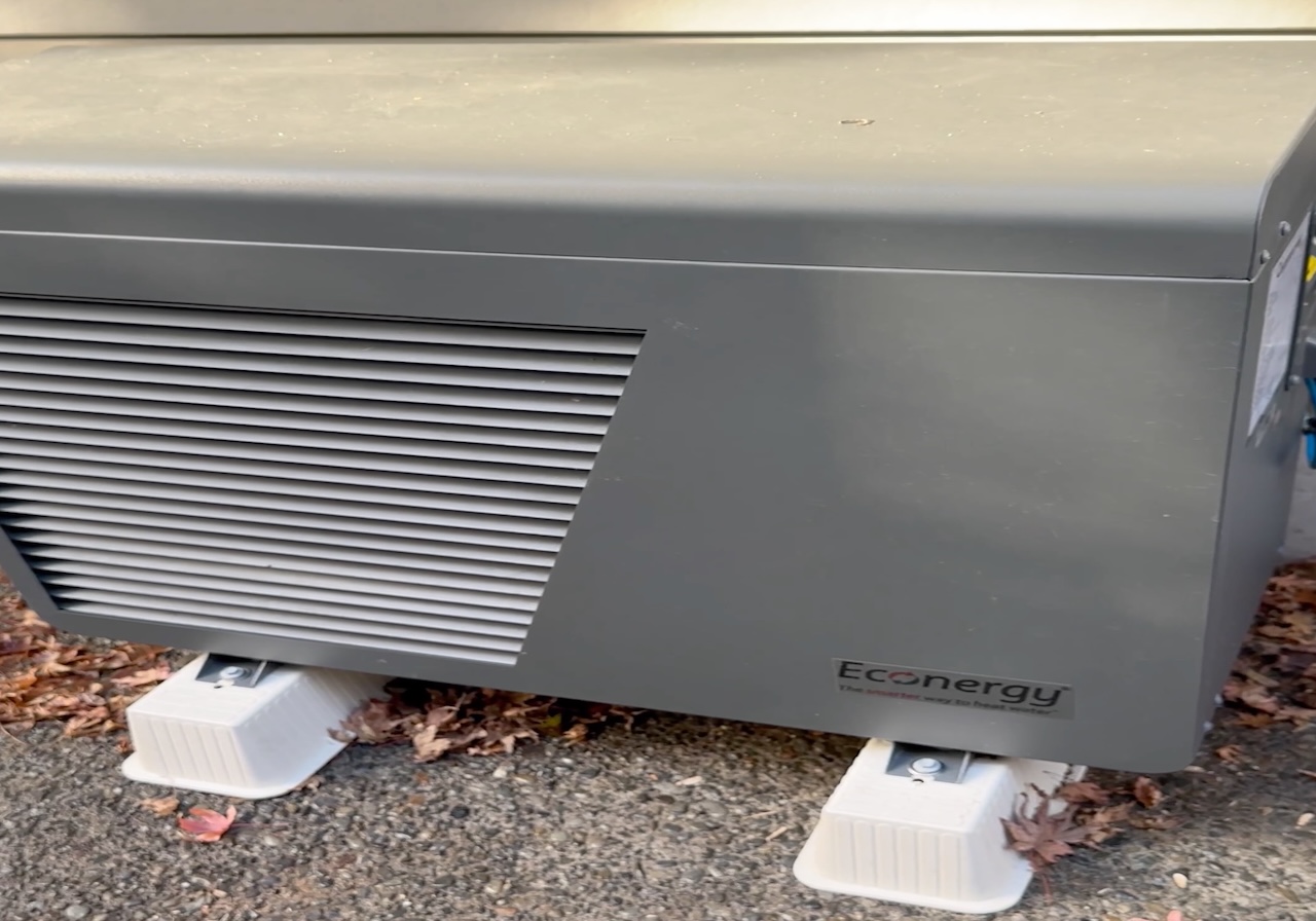 The Top Down Advantage: Tim reviews the Econergy THD3500 Heat Pump Hot Water System