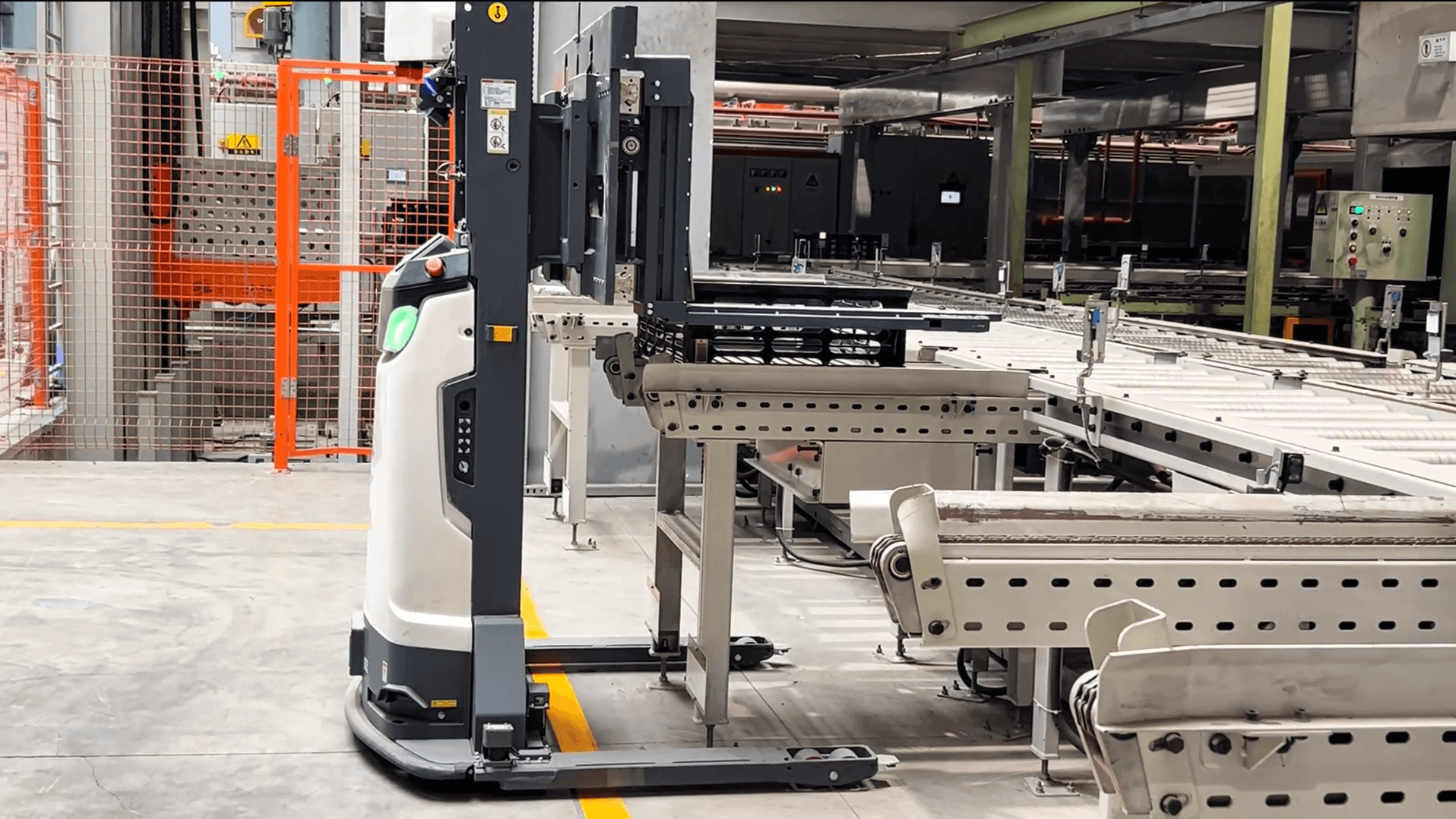 AMK Narrow-Aisle AGVs Power Qianjiang Refrigeration's Smart
