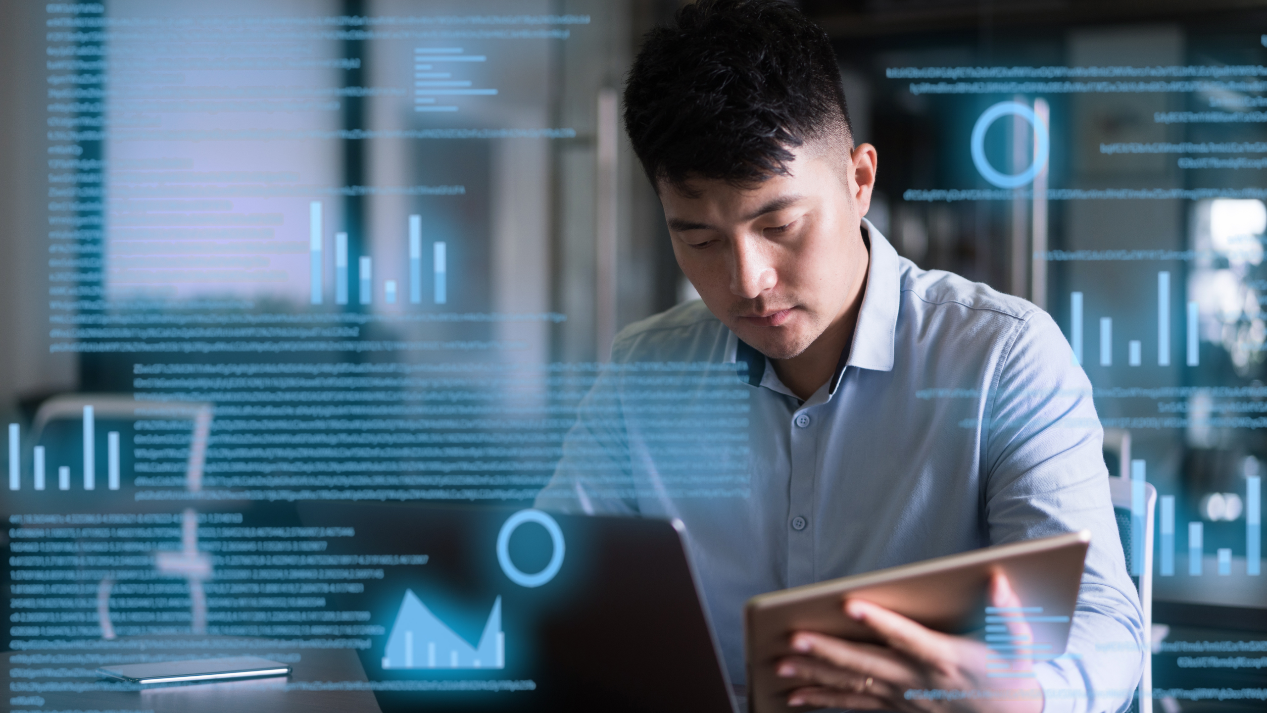 From Pilot to Production: How Enterprises Can Successfully Scale LLM Chatbots Across the Organization