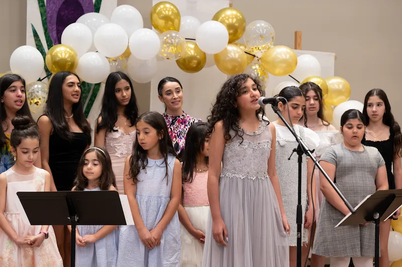 Kids Voice class performing at cadenza Music