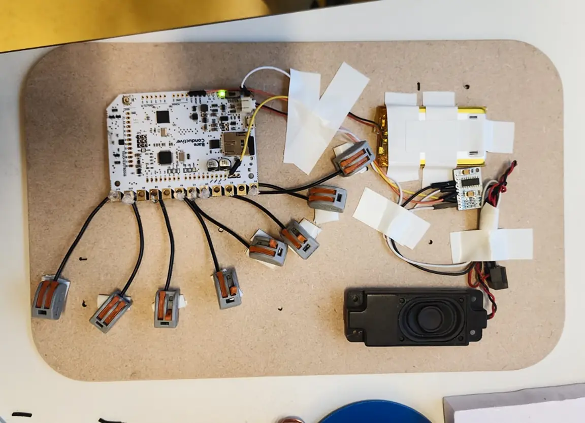 Early Metro Mates prototype with wiring that did not work