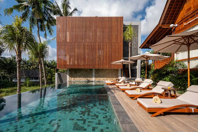 Green Escape Eco Resort in Uluwatu – Bali holiday for three