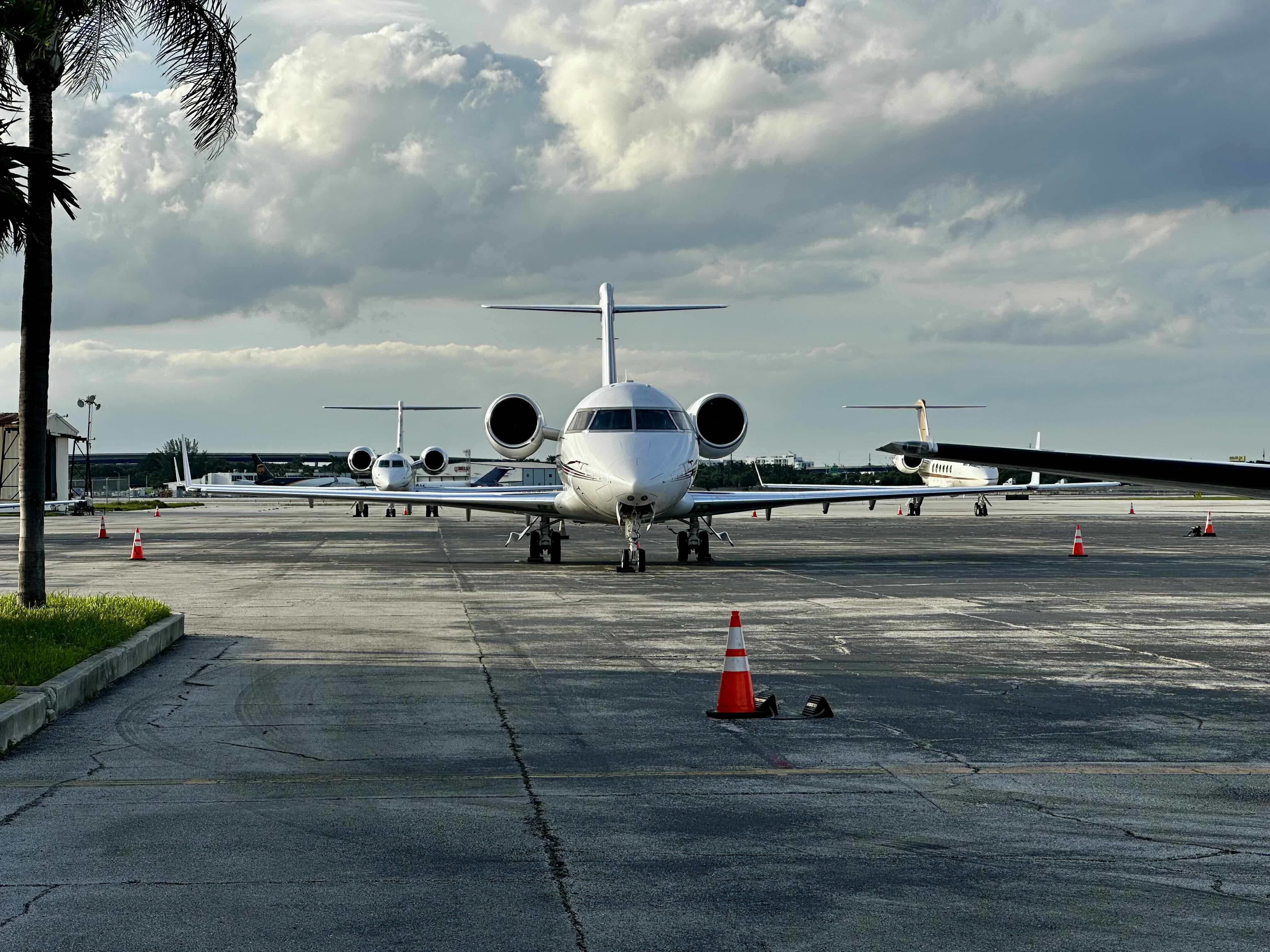 Guests arriving by private jet and chauffeured limo service to Four Seasons Surf Club
