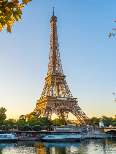Hotel near the Eiffel Tower in Paris 16
