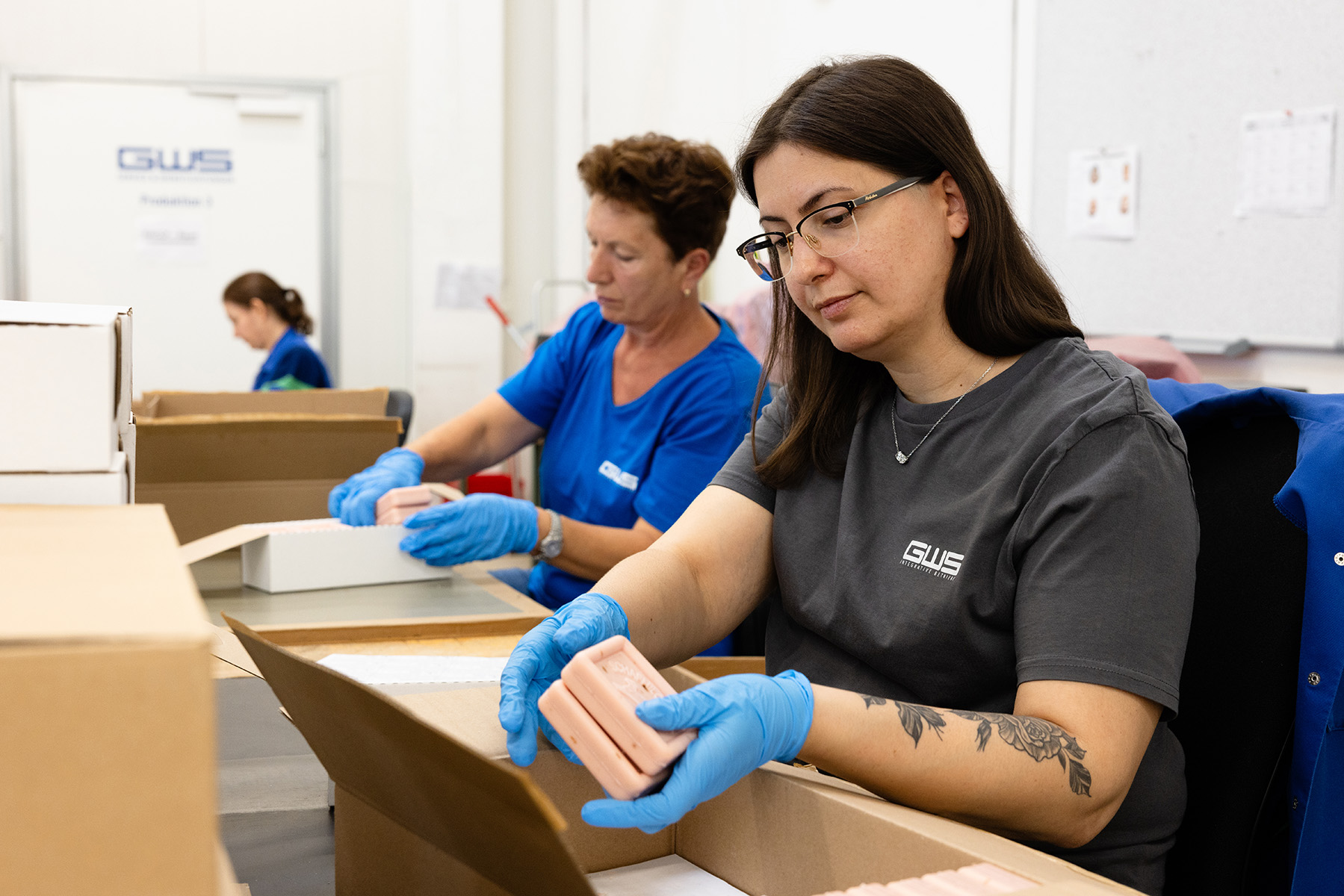 Einpacken von Seifen in der GWS