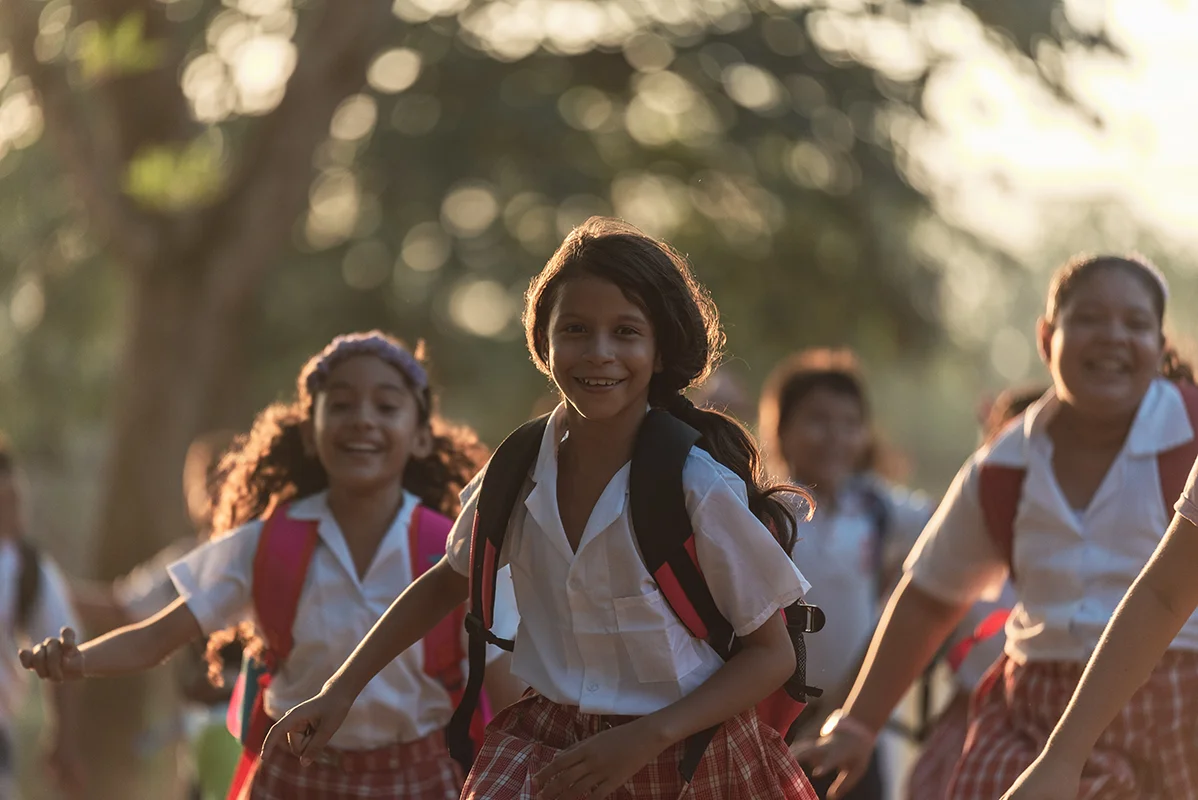 Mineros Foundation: Female Students