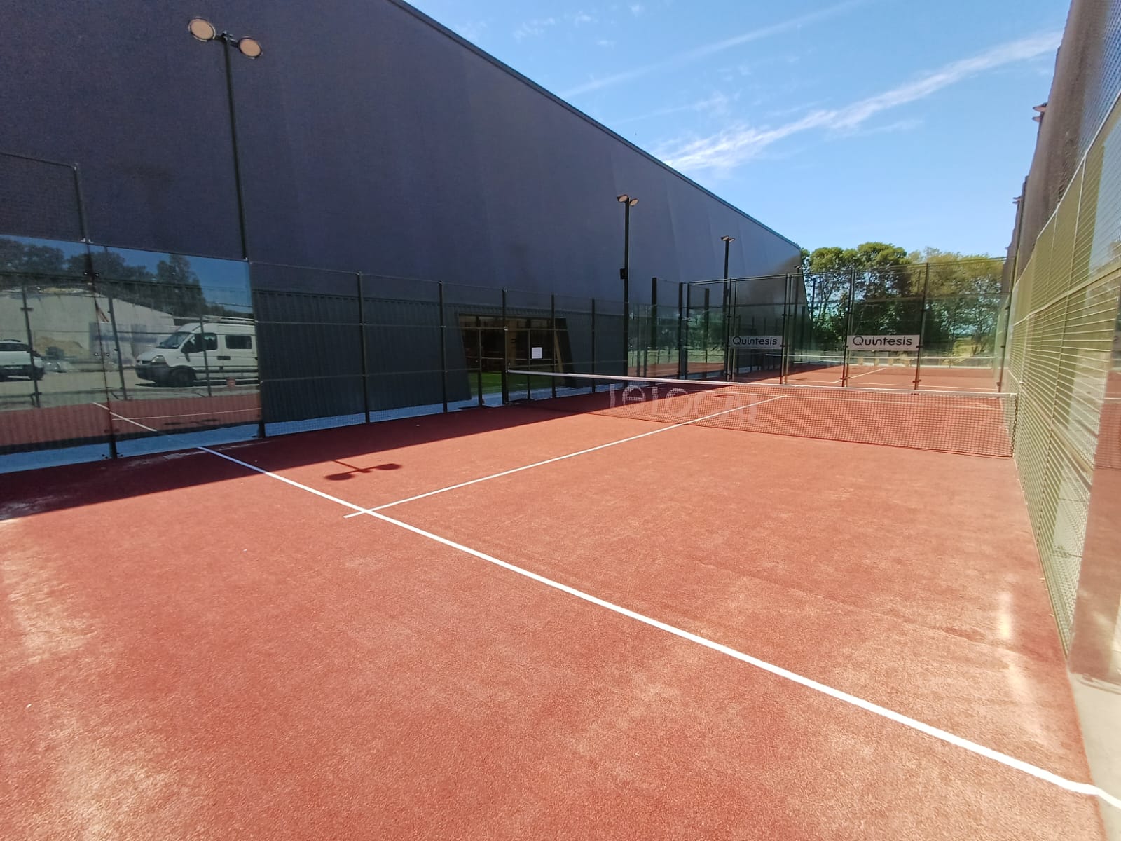 terrain padel EPS Concept Le Local Vannes Morbihan