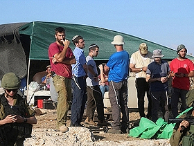 تقرير: أوامر عسكرية وقضائية لتسريع الاستيطان