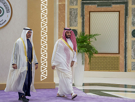 محطات رئيسية في العلاقات السعودية الإماراتية: من الشراكة إلى صدام المصالح