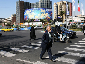 واشنطن تتيح لموظفيها غير الأساسيين في إسرائيل بمغادرتها "بسبب مخاطر أمنية"