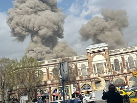 الحرب على إيران: غارات على طهران وصافرات إنذار في إسرائيل واستهداف قواعد أميركية