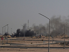 "جيه بي مورغان": إغلاق مضيق هرمز قد يجبر العراق والكويت على خفض إنتاج النفط