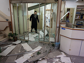 قيادة الجبهة الداخلية الإسرائيلية بصدد التوصية بالعودة إلى التعليم ضمن قيود