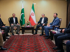 وفد باكستاني بطهران وترقب جولة مفاوضات ثانية بين أميركا وإيران