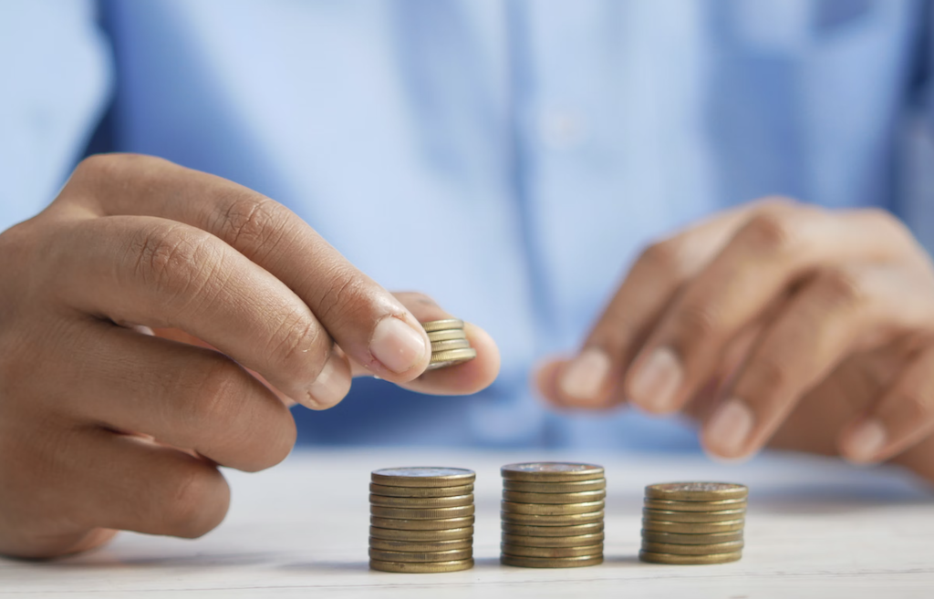 Who Pays for Life Insurance in a Divorce Settlement