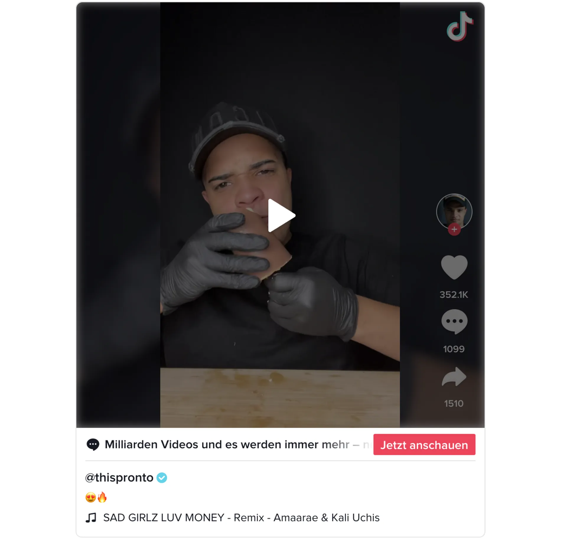 TikTok-Food-Video von Thispronto (@thispronto) mit schwarzen Handschuhen über einem Schneidebrett