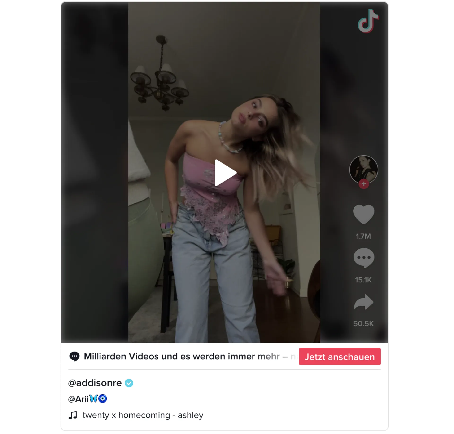 TikTok-Tanzvideo von Addison Rae (@addisonre) in rosa Top und Jeans in einem Wohnraum