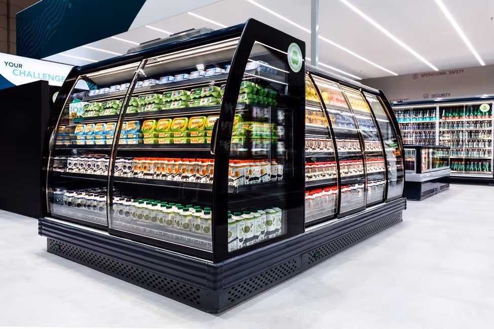 Low-height multi-deck refrigeration cabinet