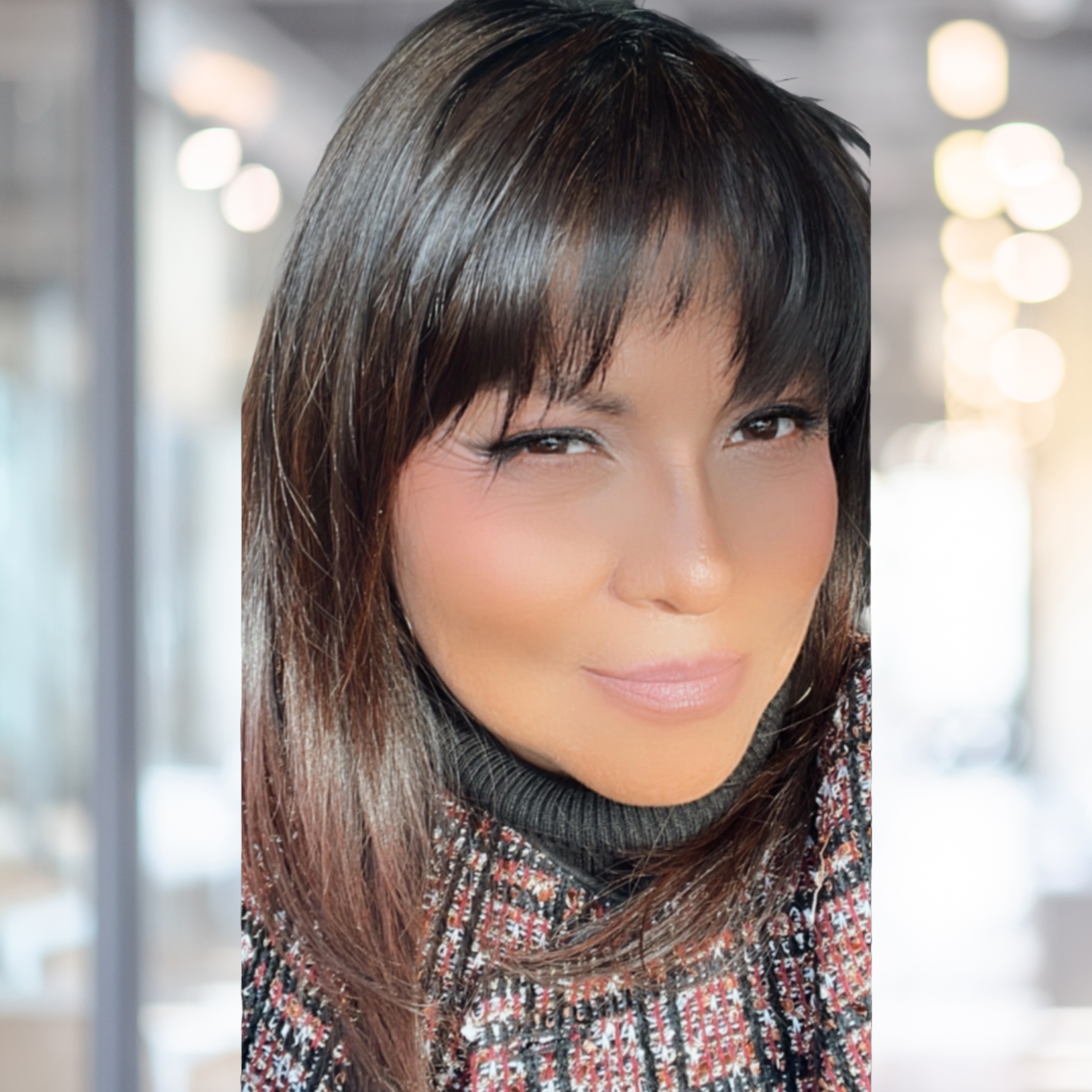 claudia R.png