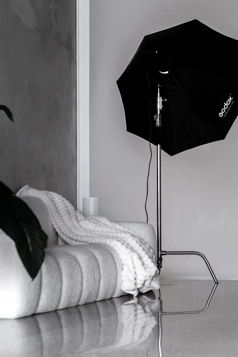 GRAVITATE Studio | Tweed Heads Photography Studio with Floor to Ceiling Cyclorama