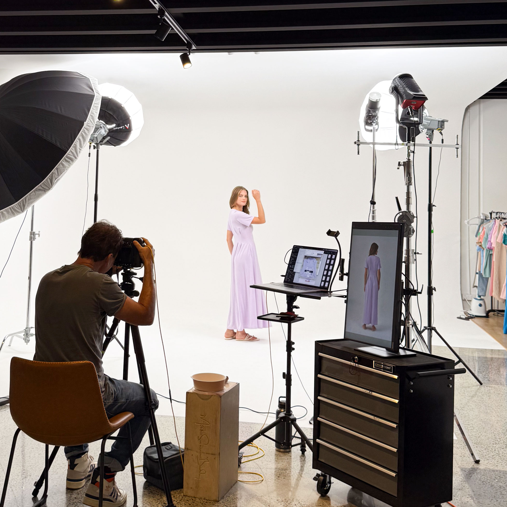 GRAVITATE Studio Photography Studio