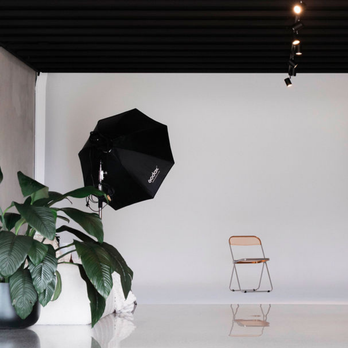 GRAVITATE Studio Photography Studio