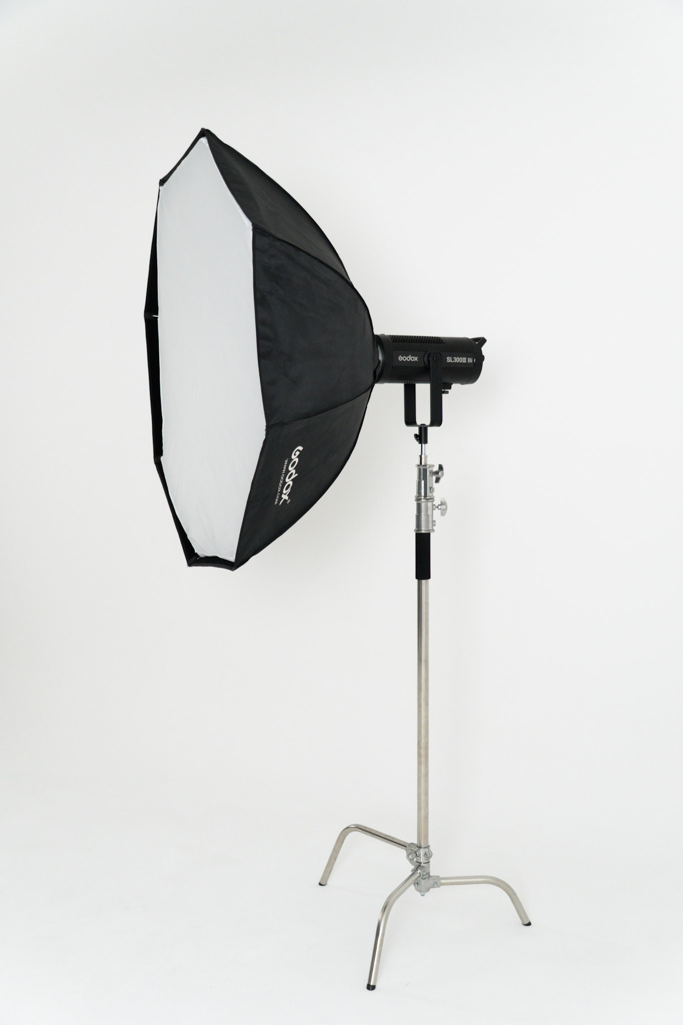 GRAVITATE Digital | Tweed Heads Photography Studio | Studio, Podcast, Videography and Photography Equipment Hire