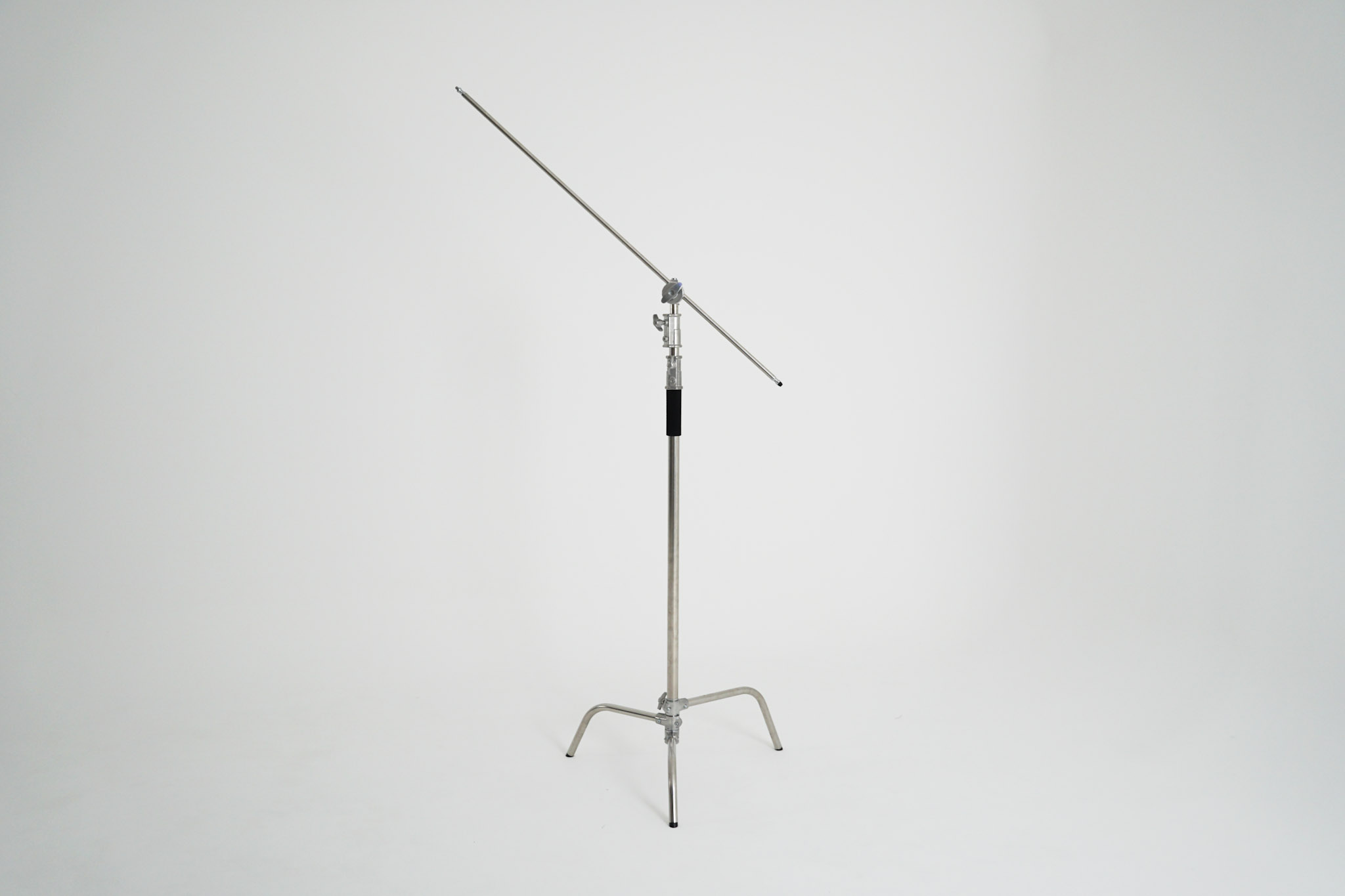 GRAVITATE Digital | Tweed Heads Photography Studio | Studio, Podcast, Videography and Photography Equipment Hire