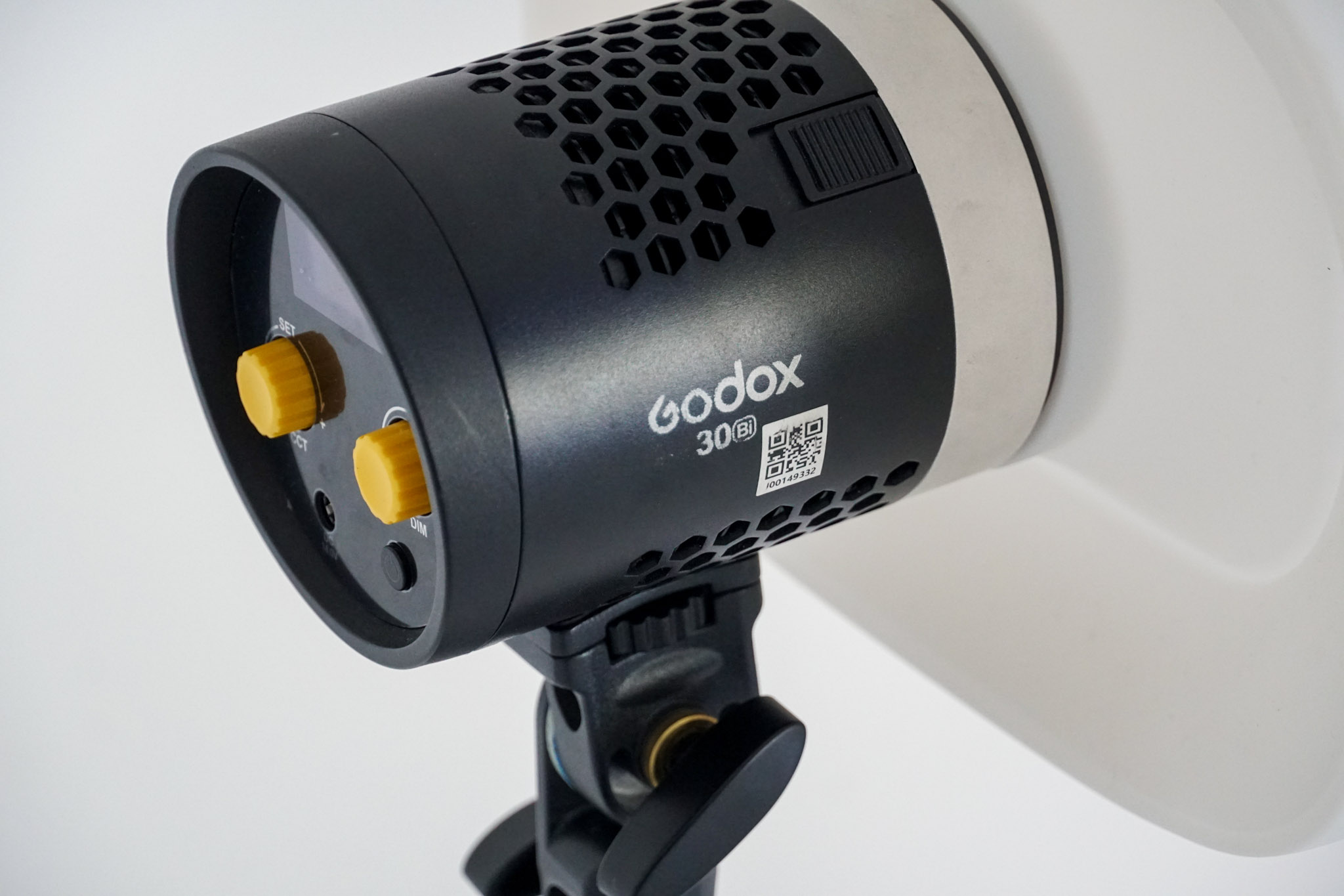 GRAVITATE Digital | Tweed Heads Photography Studio | Studio, Podcast, Videography and Photography Equipment Hire