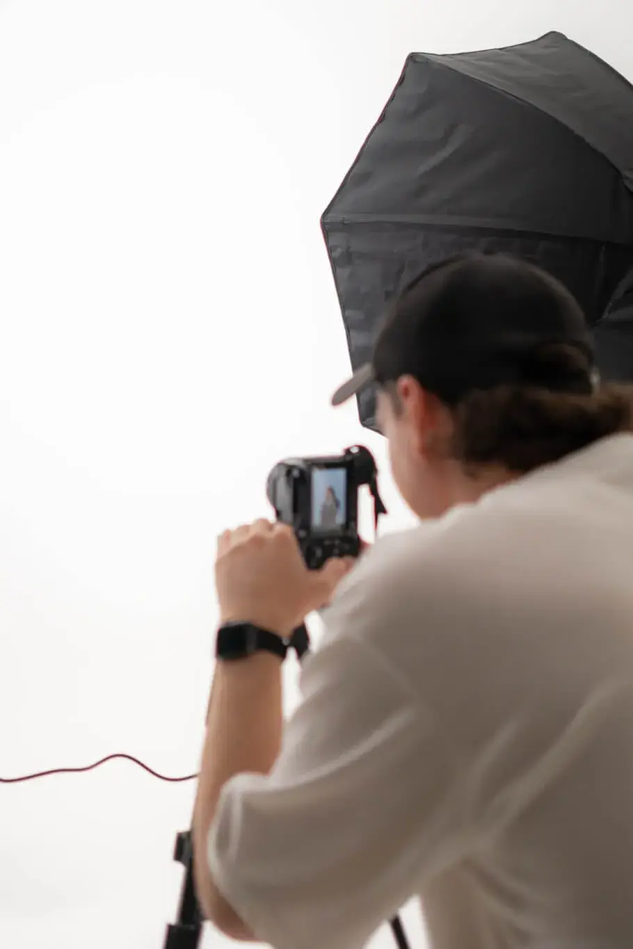 Explore how you could use Gravitate studio and cyclorama for your creative needs