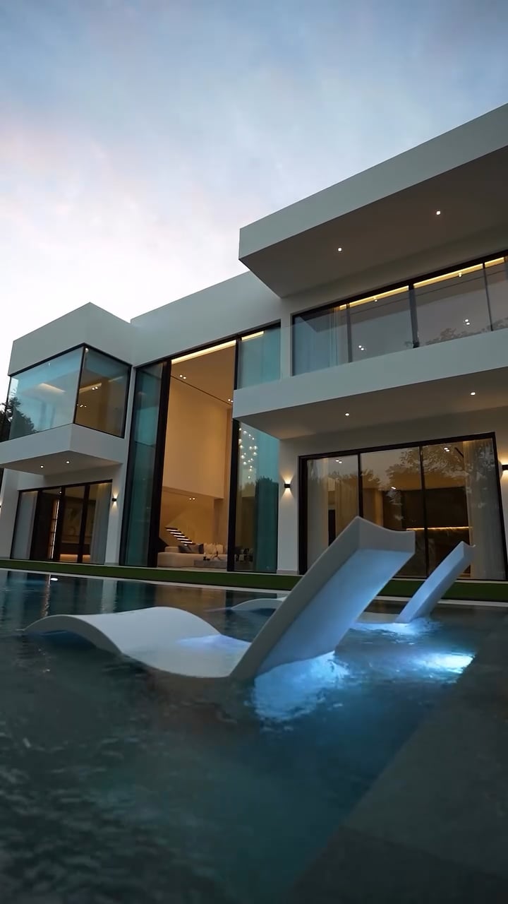 FLIP 37 Completed and now available for sale thumbnail