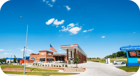 full shot of U-Stop 73rd and Pine Lake location displaying a part of Soapatopia and the U-Stop Phillips 66 gas station
