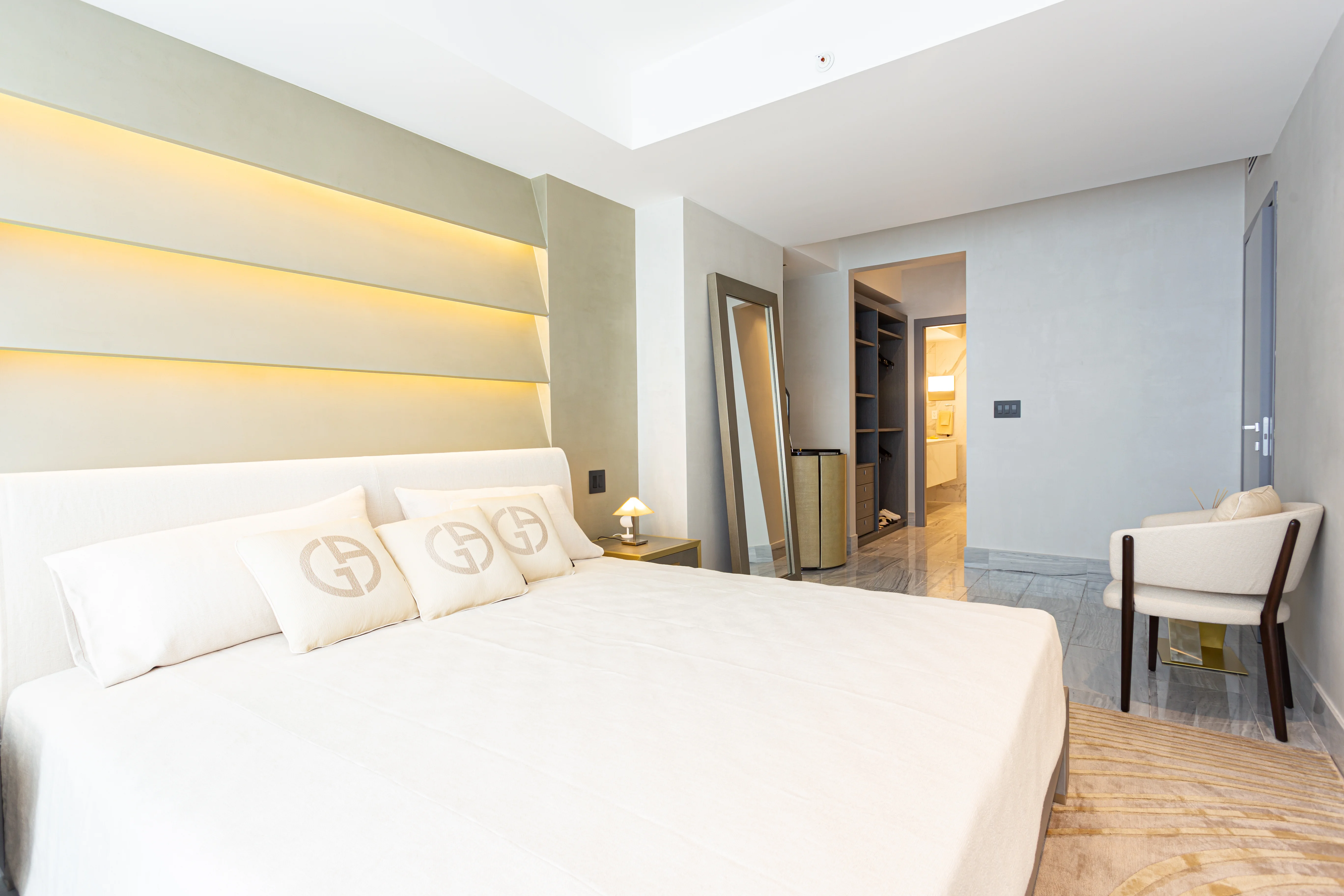 Ph Nuovo By Armani Casa