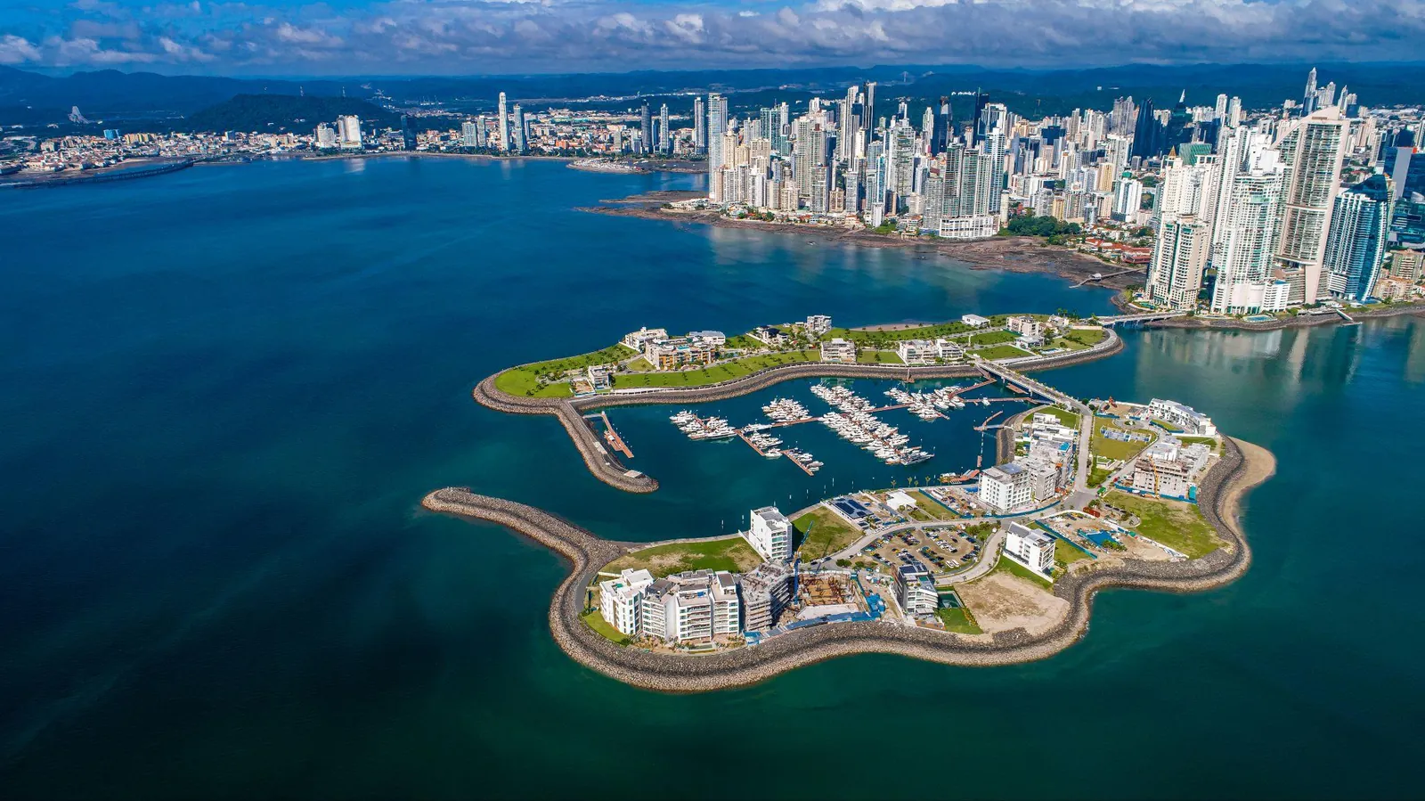 Living in Panama: An Honest Guide for Investors