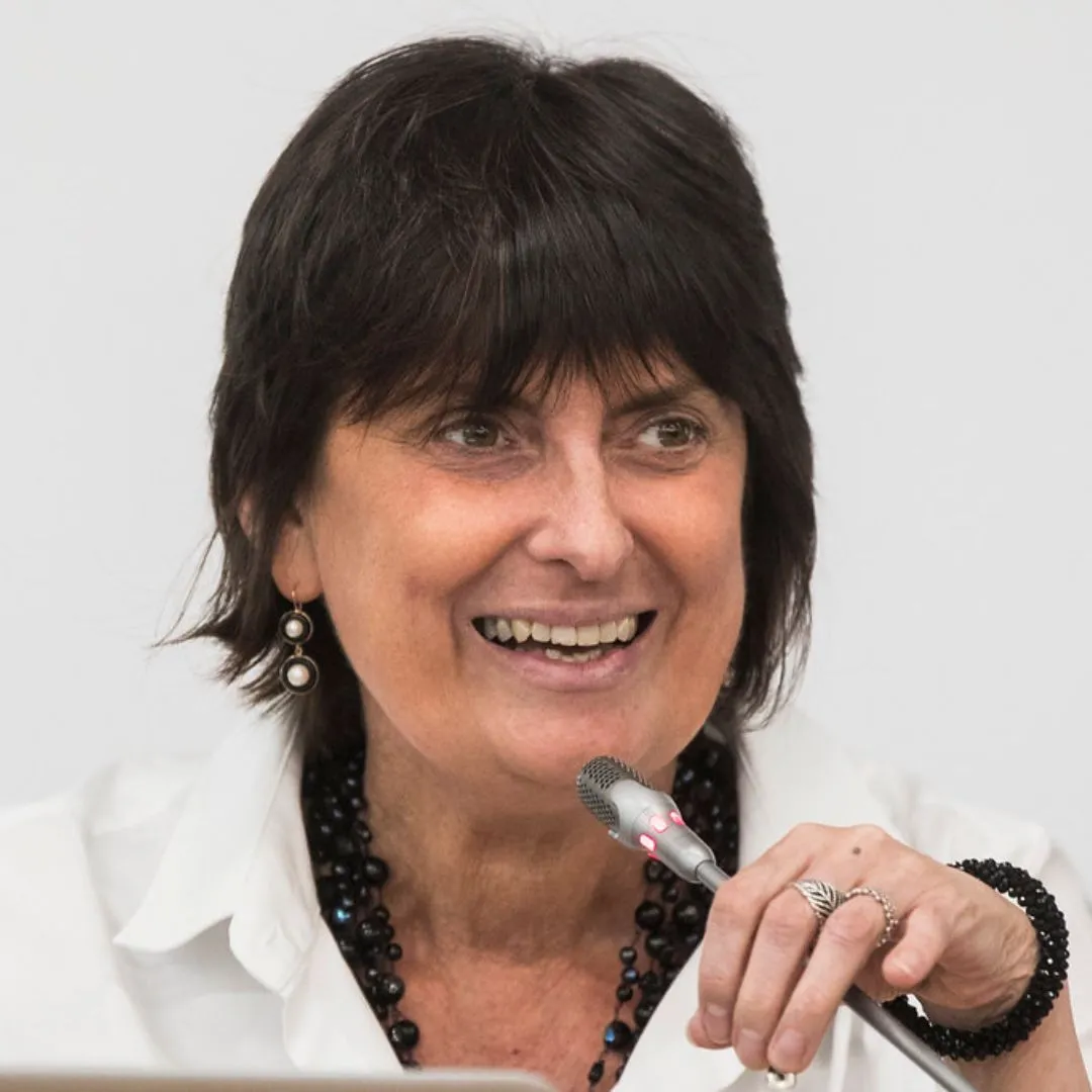 Photo de Viviana Ferrario, Formatrice Agroforesterie Académie chez Permaterra Formation.