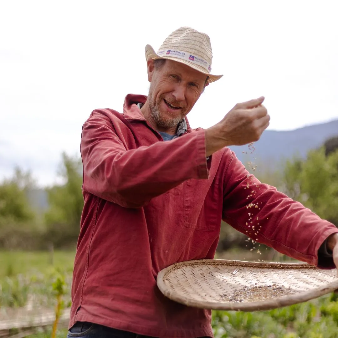 Photo de Pierre-Yves Petit, Formateur multiplication végétale chez Permaterra Formation.