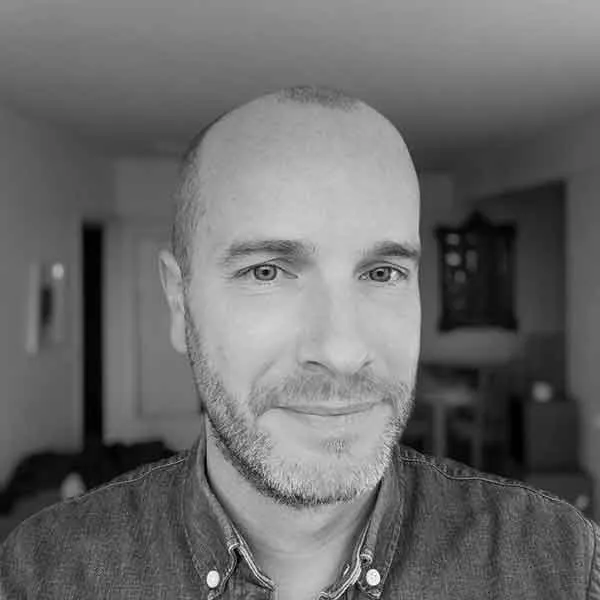 Photo de Denis Duwoye, Conseiller stratégique produit et tech chez Permaterra Formation.