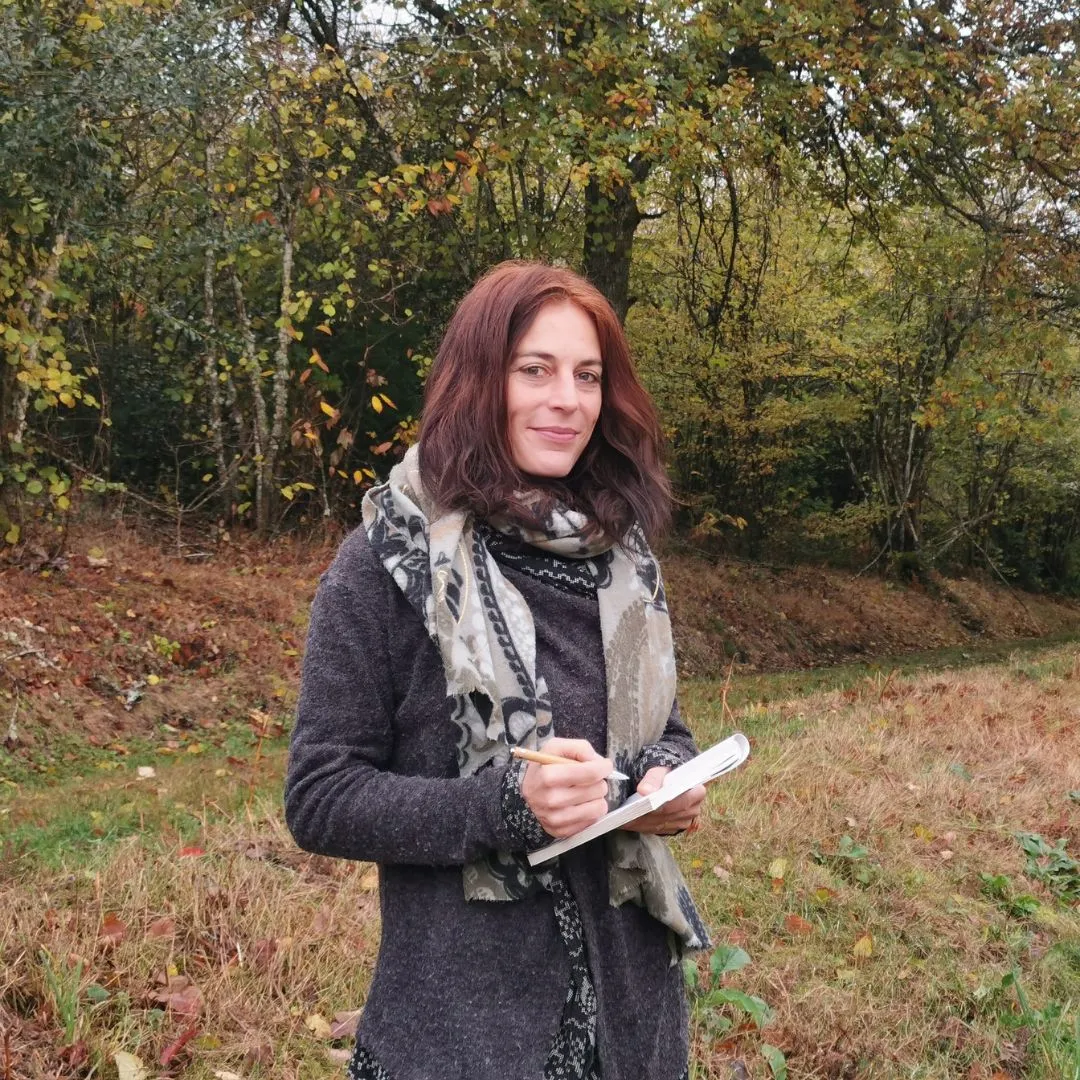 Photo de Delphine Suzor, Formatrice Agroforesterie Académie chez Permaterra Formation.