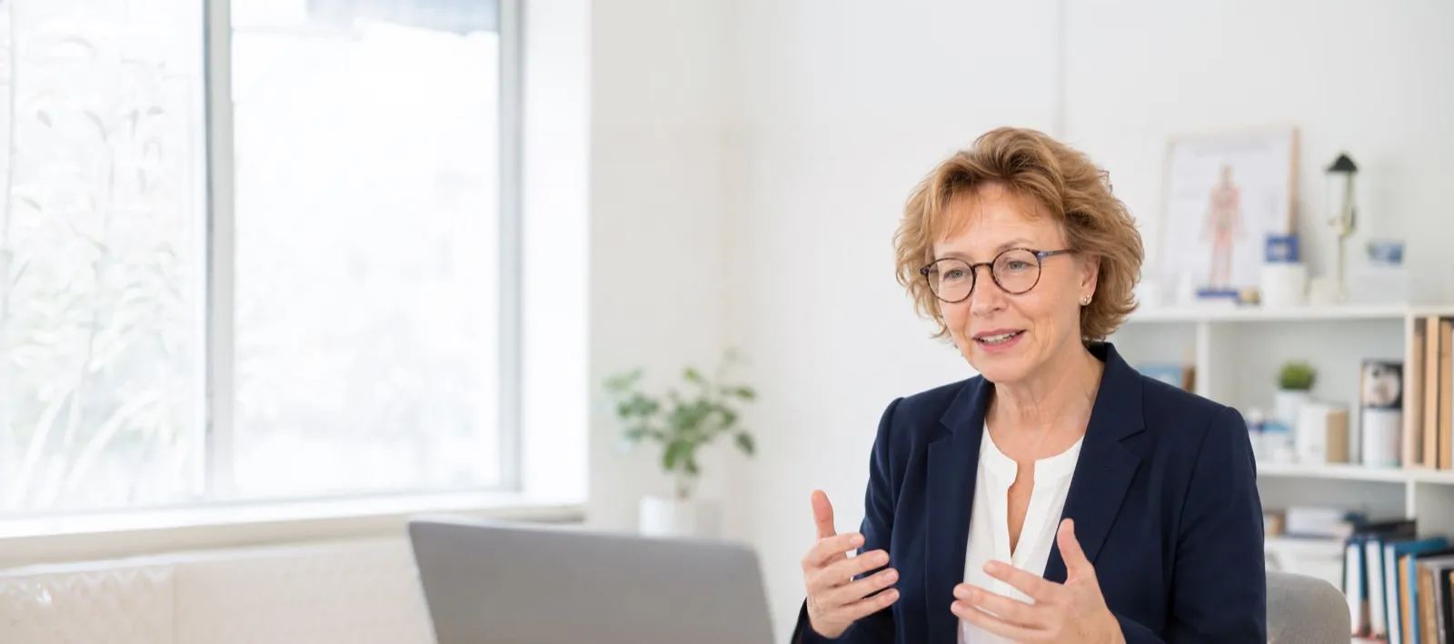 Dr. Julie Graves, MD