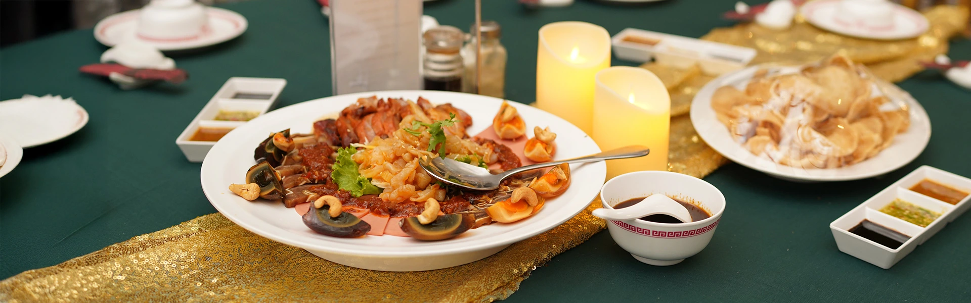 โต๊ะจีน ออเดิร์ฟ ข้าวเกรียบ