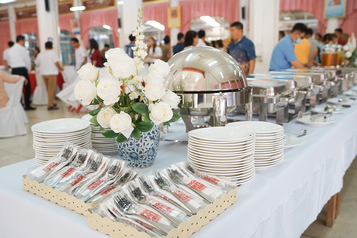 โซนตักอาหารบุฟเฟ่ต์