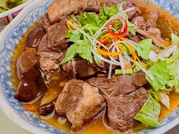 เมนูโต๊ะจีน หมูตุ๋นเจี๋ยนเห็ดหอม