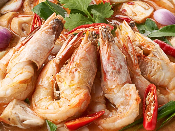 เมนูโต๊ะจีน ต้มยำกุ้งน้ำข้น
