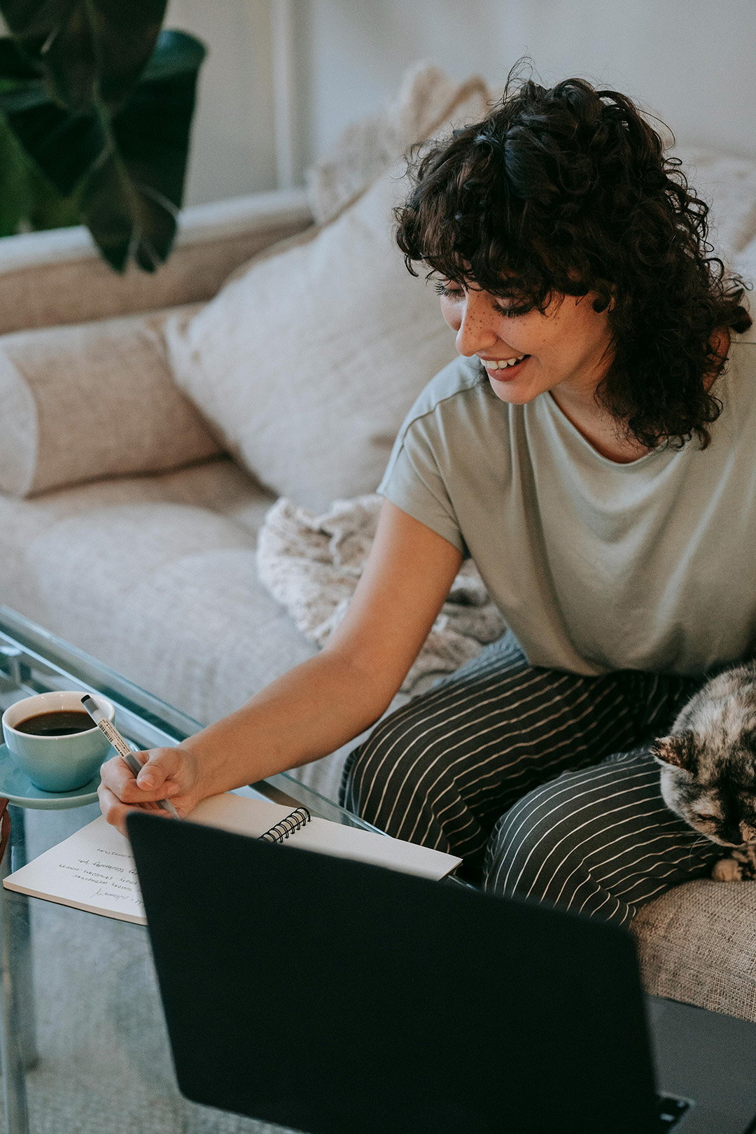 Solopreneurs Can Grow Faster by Reducing Ignorance Debt Through Learning Communities