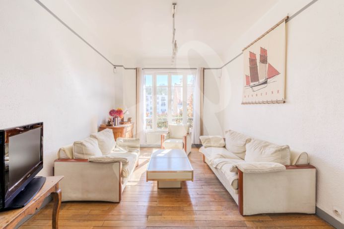 Maison familiale de 183 m² sur 4 niveaux avec exterieurs