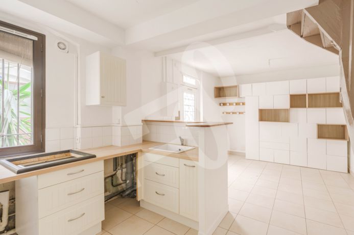 Duplex atypique 4 pièces - Cité Pilleux - Village parisien