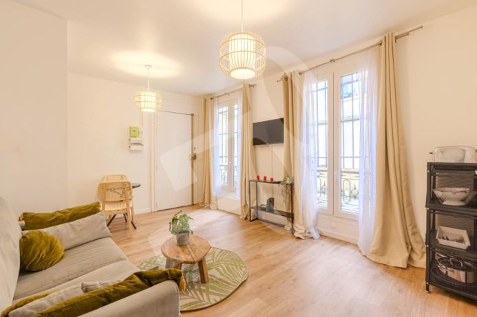 Studio 21 m² – Faubourg Saint-Martin / Canal Saint-Martin – Paris 10e
